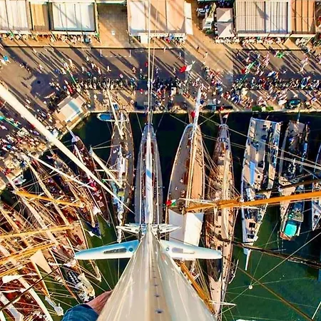 Les Restanques Du Golfe De Saint Tropez Aussergewoehnlicher Meerblick Wlan Апартаменты