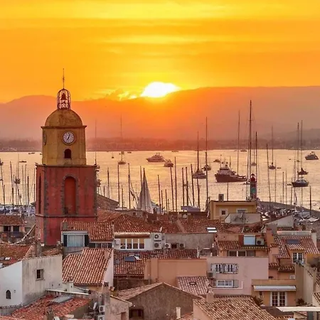 Les Restanques Du Golfe De Saint Tropez Aussergewoehnlicher Meerblick Wlan Апартаменты Гримо
