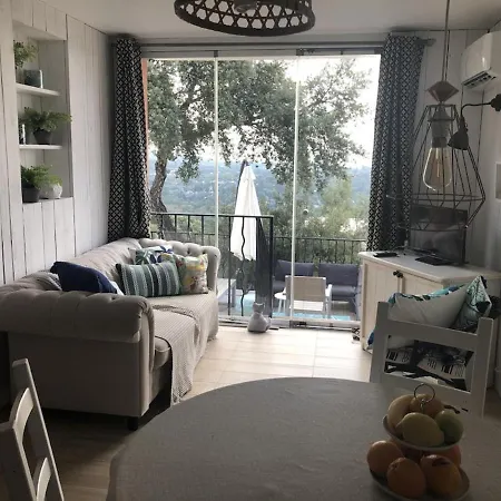Les Restanques Du Golfe De Saint Tropez Aussergewoehnlicher Meerblick Wlan *
