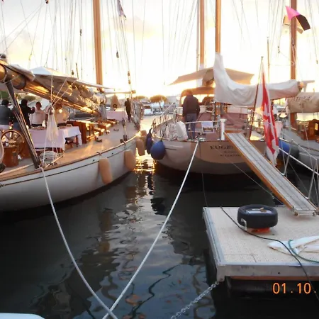Apartment Les Restanques Du Golfe De Saint Tropez Aussergewoehnlicher Meerblick Wlan *