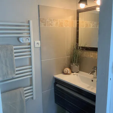 Les Restanques Du Golfe De Saint Tropez Aussergewoehnlicher Meerblick Wlan Apartman *